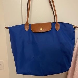 Large blue Longchamp purse